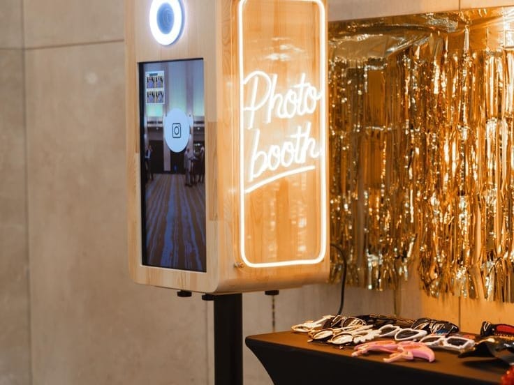 Rahasia Party Photobooth Sukses: 90% Tamu Pasti Bilang “Ini Pesta Terbaik!”